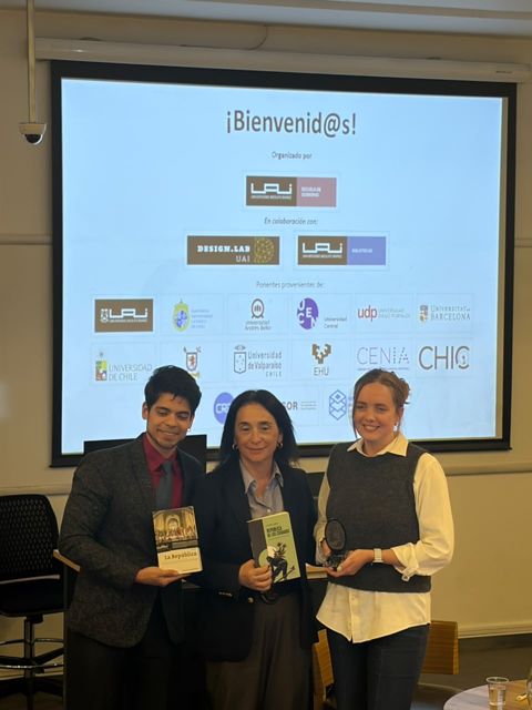 Ceremonia de clausura · Premiación y entrega de libros